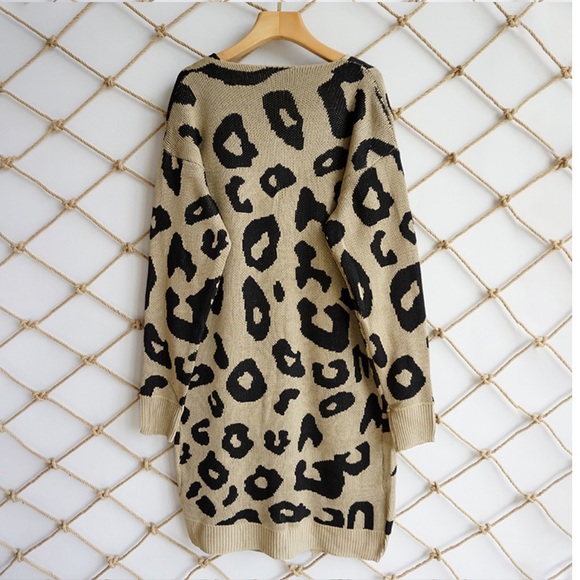 RESTOCKED! Leopard Print Long Knit Cardigan - Picture 4 of 5